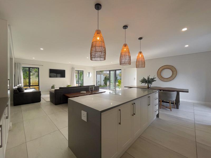 To Let 3 Bedroom Property for Rent in Hout Bay Western Cape